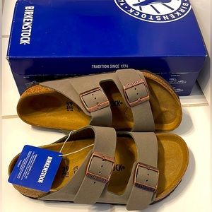 Birkenstock Arizona, New, US 8 UK 5.5, Stone, Regular Fit